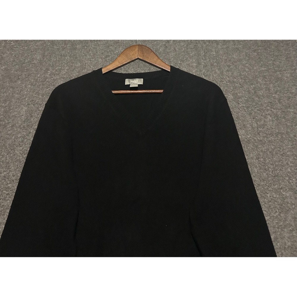 Neiman marcus 100% cashmere sweater mens black size XL v neck pullover